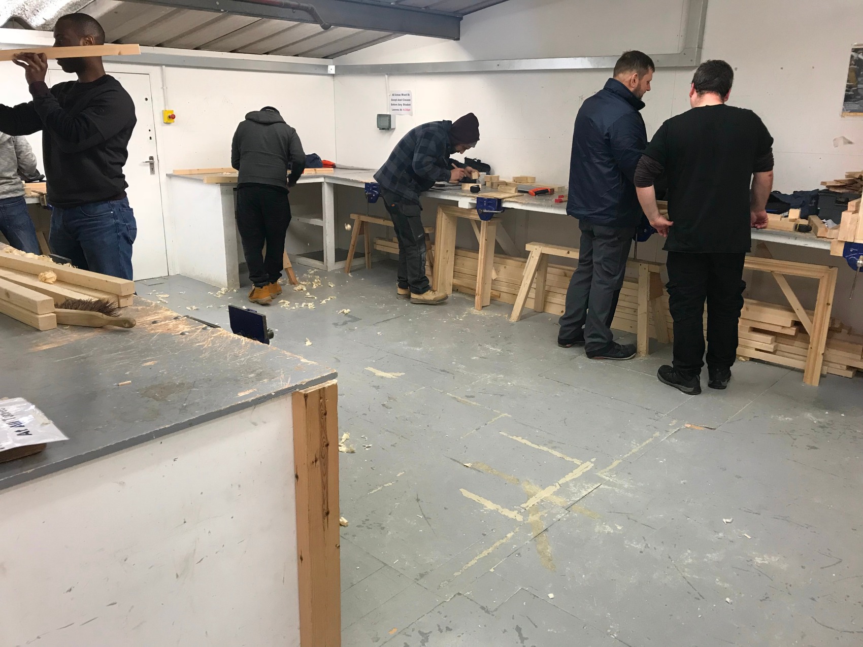 carpentry-courses-get-out-the-office-and-start-a-new-career